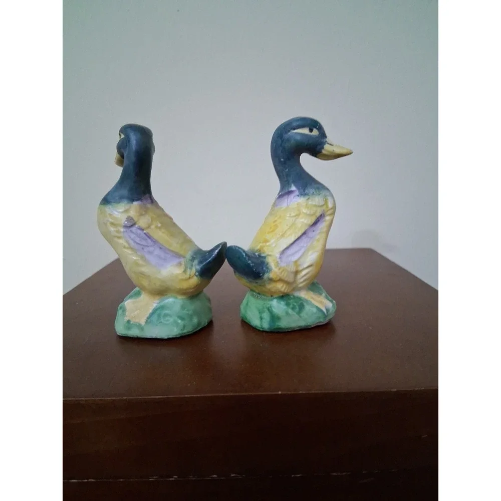 Vintage Ceramic Duck Novelty Animal Salt & Pepper Shakers Set, 2 Pieces. Japan